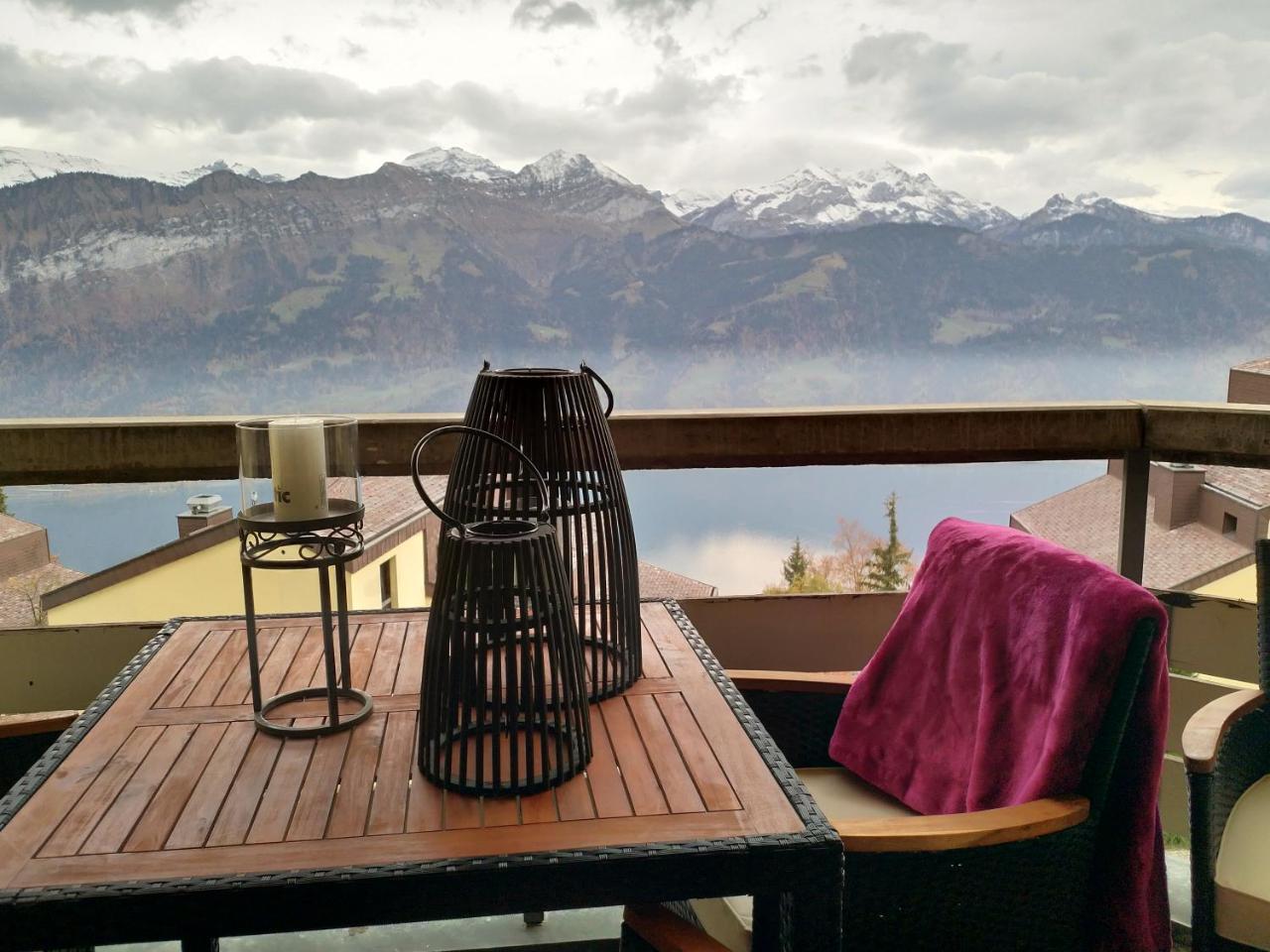 Swiss Seeblick Apartment Mit Hotelanbindung Beatenberg Dış mekan fotoğraf